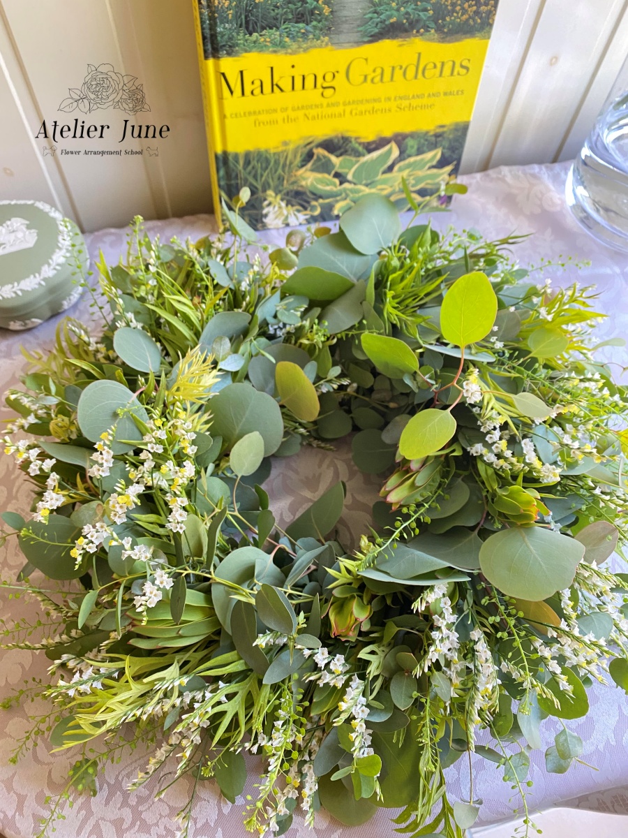 チャリティ活動のお知らせ~花を通じて保護犬たちの力になりたい