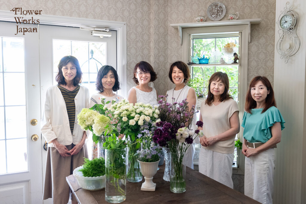 べストフラワーアレンジメント　BESTFLOWERARRANGEMENT2025年秋号