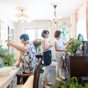 べストフラワーアレンジメント　BESTFLOWERARRANGEMENT2025年秋号